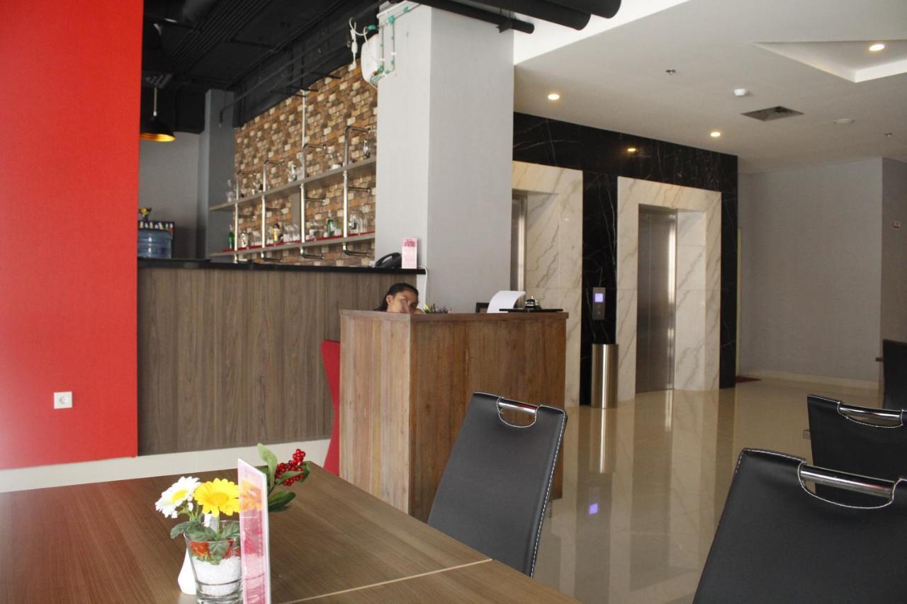 Brothers Inn Sukoharjo Екстериор снимка